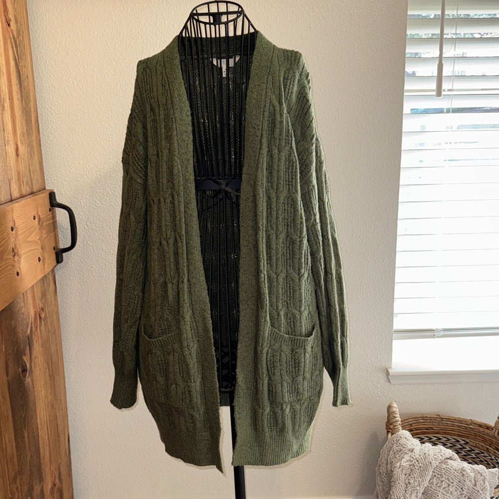 Time and Tru Olive Cable Knit Cardigan